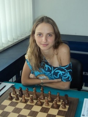 FIDE Grand Prix” – Paris 2013 – IM/WGM Yelena Dembo's Chess Academy
